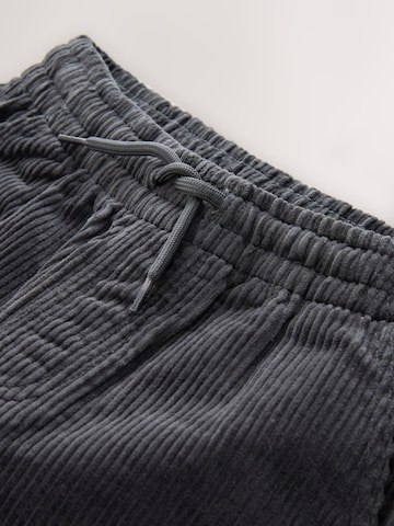 Next - Loosefit Pantalón en gris