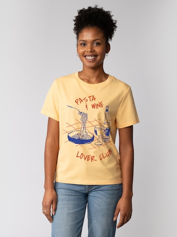 Watapparel Shirt 'Pasta Lover Club' in Yellow: front