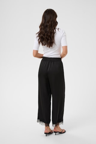 Kaffe - Pierna ancha Pantalón 'Thilde' en negro