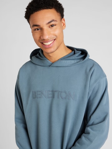 UNITED COLORS OF BENETTON Sweatshirt in Grün