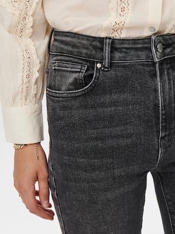 ONLY Bootcut Jeans 'Mila' in Zwart