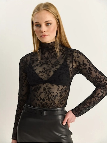 Bianco Lucci Blouse in Black