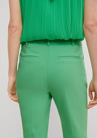COMMA Regular Панталон с ръб в зелено