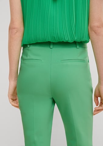 COMMA regular Παντελόνι με τσάκιση σε πράσινο