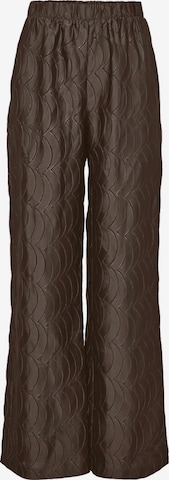 Wide leg Pantaloni di YAS in marrone: frontale