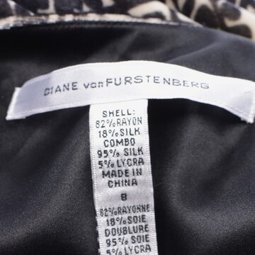 Diane von Furstenberg Skirt in M in Beige