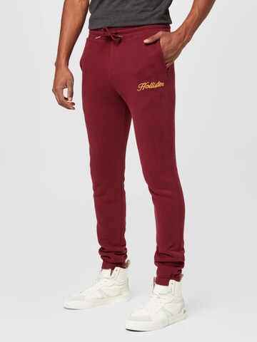 Tapered Pantaloni di HOLLISTER in rosso: frontale