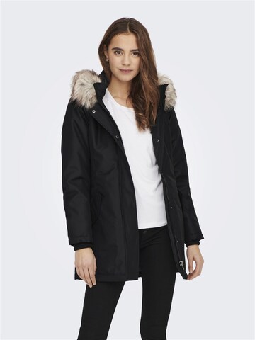 Parka d’hiver ONLY en noir : devant