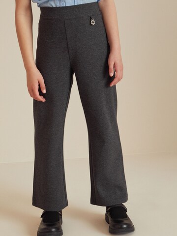 Bootcut Pantaloni di Next in grigio