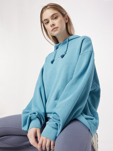 Reebok Sweatshirt in Blau