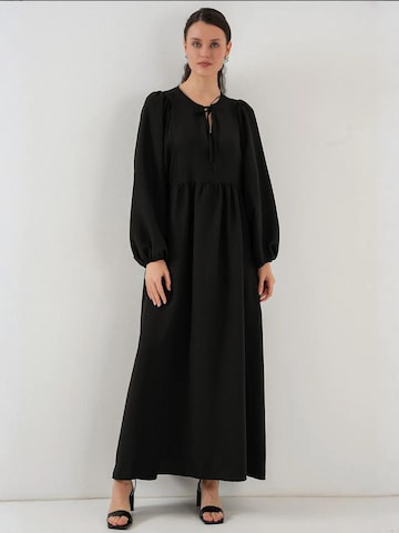 Robe Bigdart en noir : devant