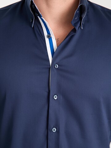 7Camicie - Ajuste estrecho Camisa de negocios 'Roma Iconic Satin Man Shirt White' en azul