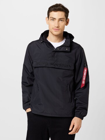 ALPHA INDUSTRIES Tussenjas in Zwart: voorkant