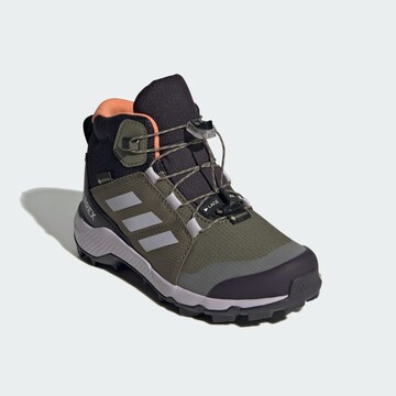 ADIDAS TERREX Boots in Grün
