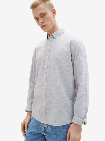 TOM TAILOR DENIM Comfort fit Button Up Shirt in Grey: front