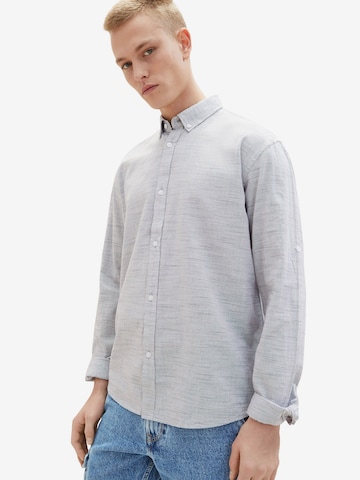 TOM TAILOR DENIM Comfort fit Button Up Shirt in Grey: front