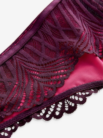 Lipsy String in Lila