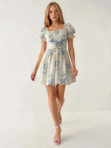 Busem - Vestido em branco