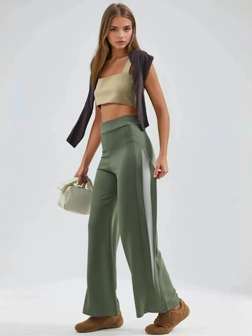 Lady Bersan Trousers 'Jogginghose' in Green