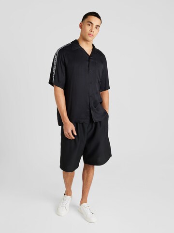 Versace Jeans Couture - Ajuste confortable Camisa en negro