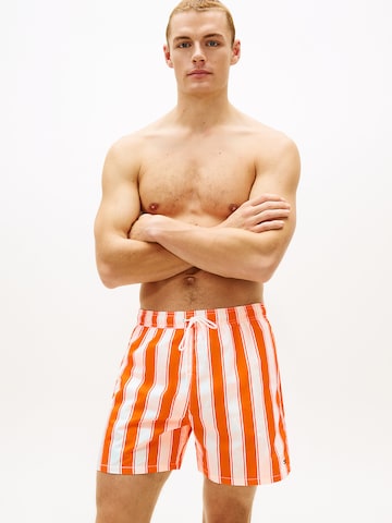 Shorts de bain Tommy Hilfiger Underwear en orange : devant