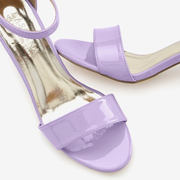 LASCANA Strap Sandals in Purple