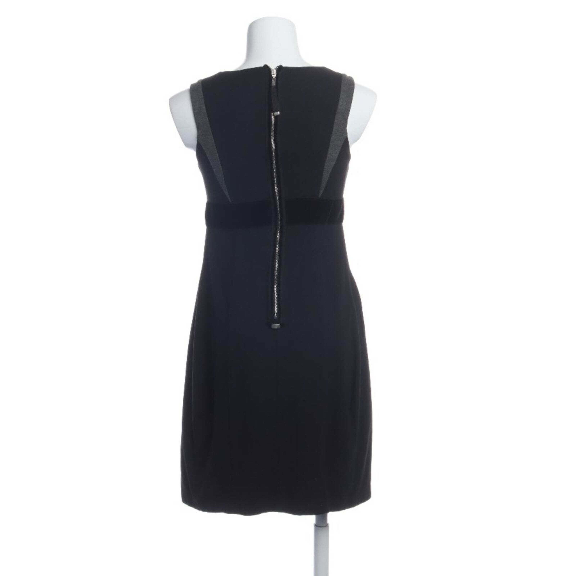 High Use Dress in S in Black