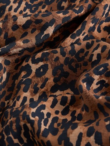 Next Tapered Hose 'Hareem' in Braun