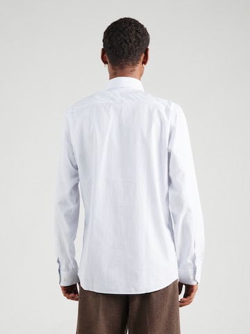 Fit confort Chemise 'SLHLUX' SELECTED en blanc