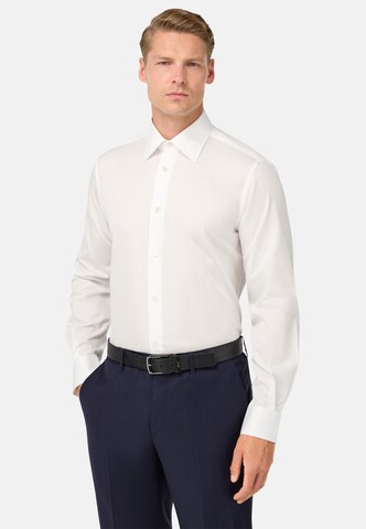 Coupe regular Chemise Boggi Milano en blanc : devant