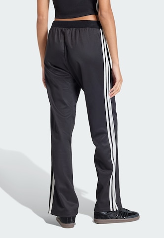 ADIDAS ORIGINALS - regular Pantalón deportivo 'Firebirb' en negro