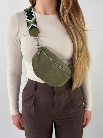 lePelou Gürteltasche 'ONDA small' in Grün