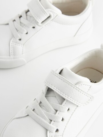 Next Sneaker in Weiß