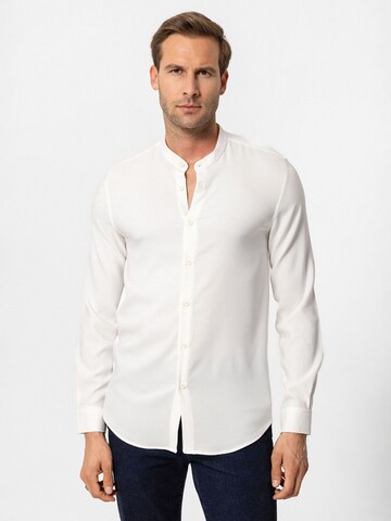Antioch Slim fit Overhemd 'Luigi' in Beige: voorkant