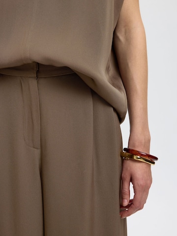 Wide leg Pantaloni di SELECTED in marrone