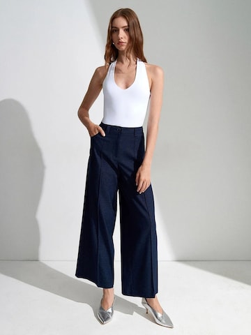Wide leg Pantaloni 'Hose' di Dilvin in blu
