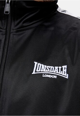LONSDALE Joggingová souprava 'Wyberton' – černá
