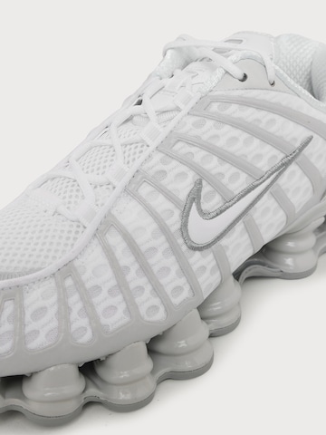 Nike Sportswear Σνίκερ χαμηλό 'Shox TL SE' σε λευκό