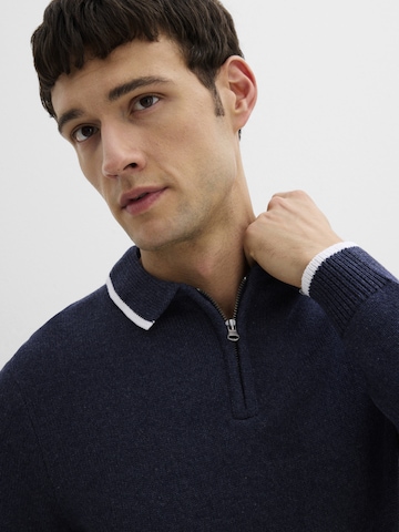 bonprix Sweter w kolorze niebieski