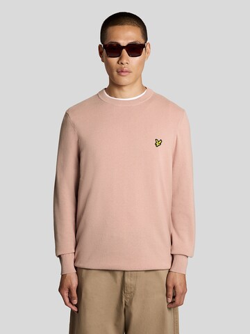 Lyle & Scott Sweater in Pink: front