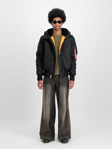 ALPHA INDUSTRIES Talvejope 'Ma-1', värv must