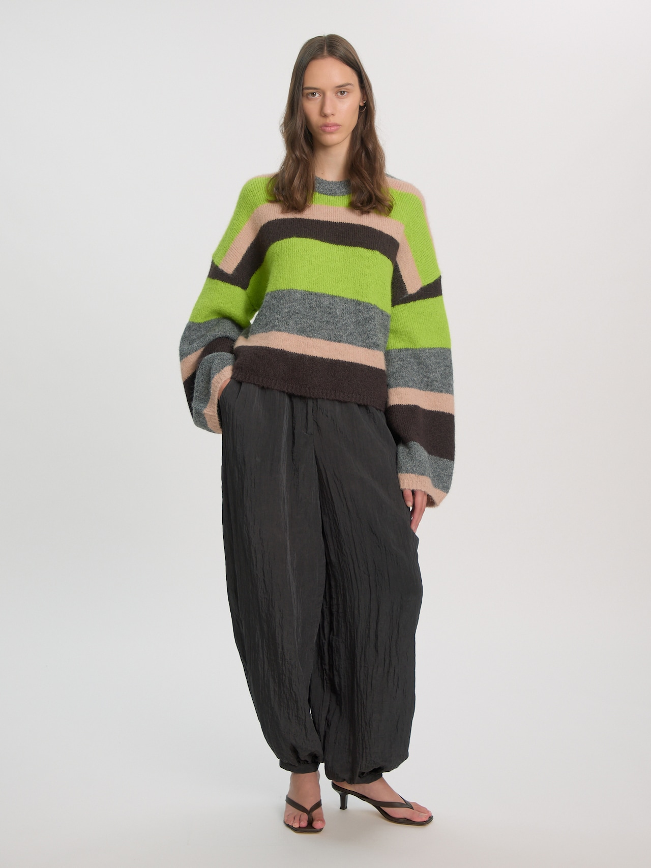 EDITED Neuheiten Pullover 'Lainey' grau