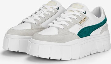 Baskets basses PUMA en blanc