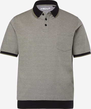 Men Plus Shirt in Grey: front