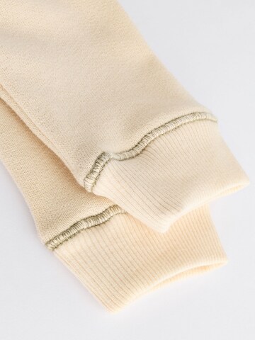 Next Set in Beige