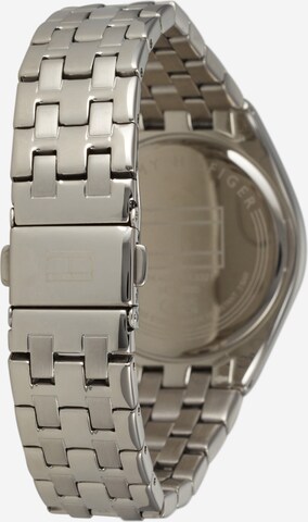 TOMMY HILFIGER Uhr in Silber