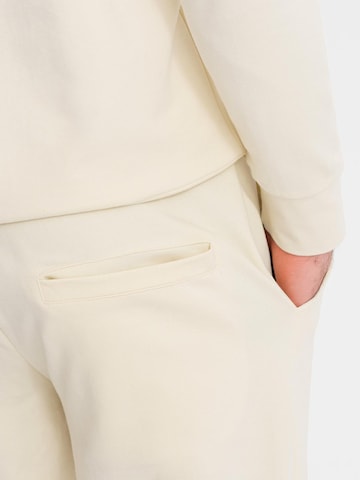 Ombre Hausanzug in Beige
