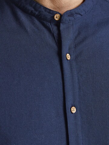 mėlyna JACK & JONES Priglundantis modelis Marškiniai 'Summer'