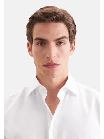Coupe regular Chemise business SEIDENSTICKER en blanc