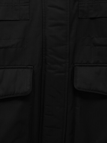 Parka invernale di Pull&Bear in nero